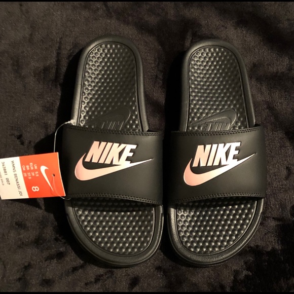 nike women's slides size 8